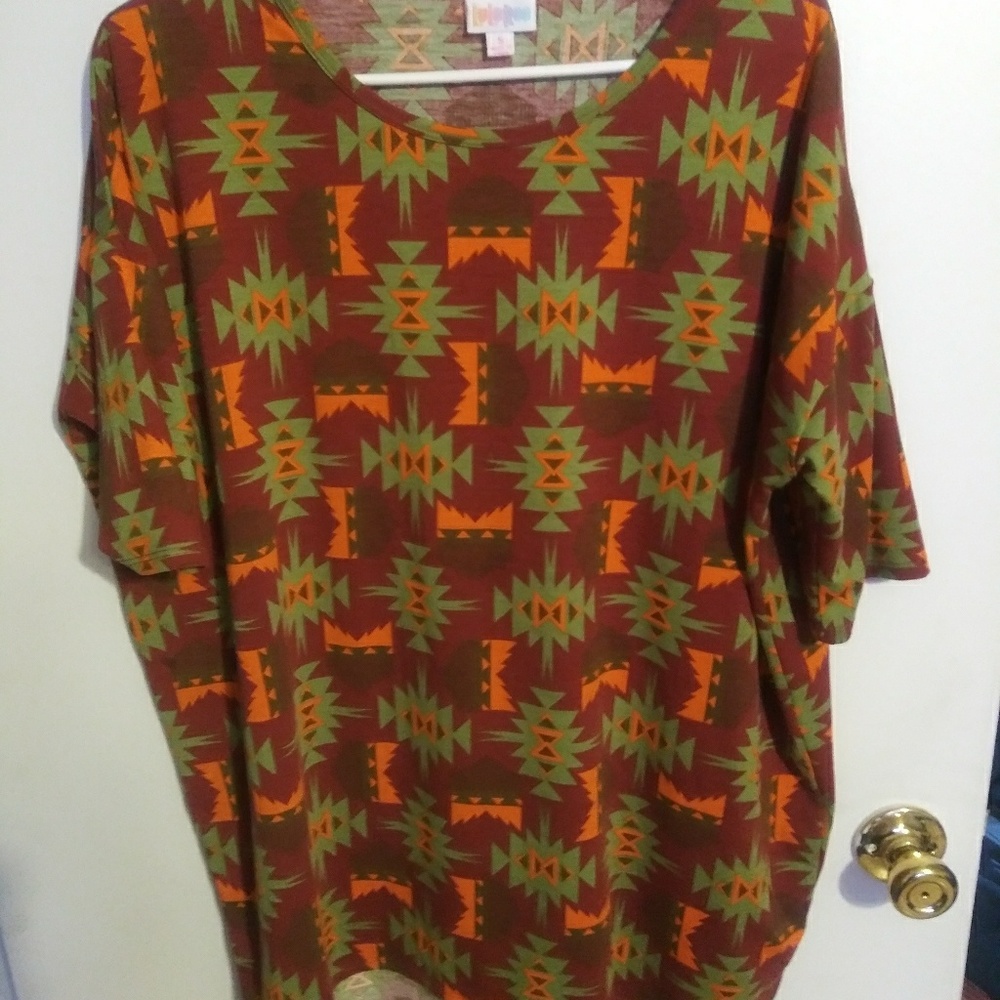 Lularoe tunic with SW print